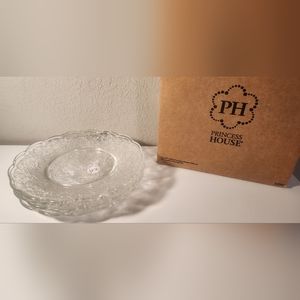 PRINCESS HOUSE Fantasia Scalloped Luncheon/Desert Plates (4) NEW